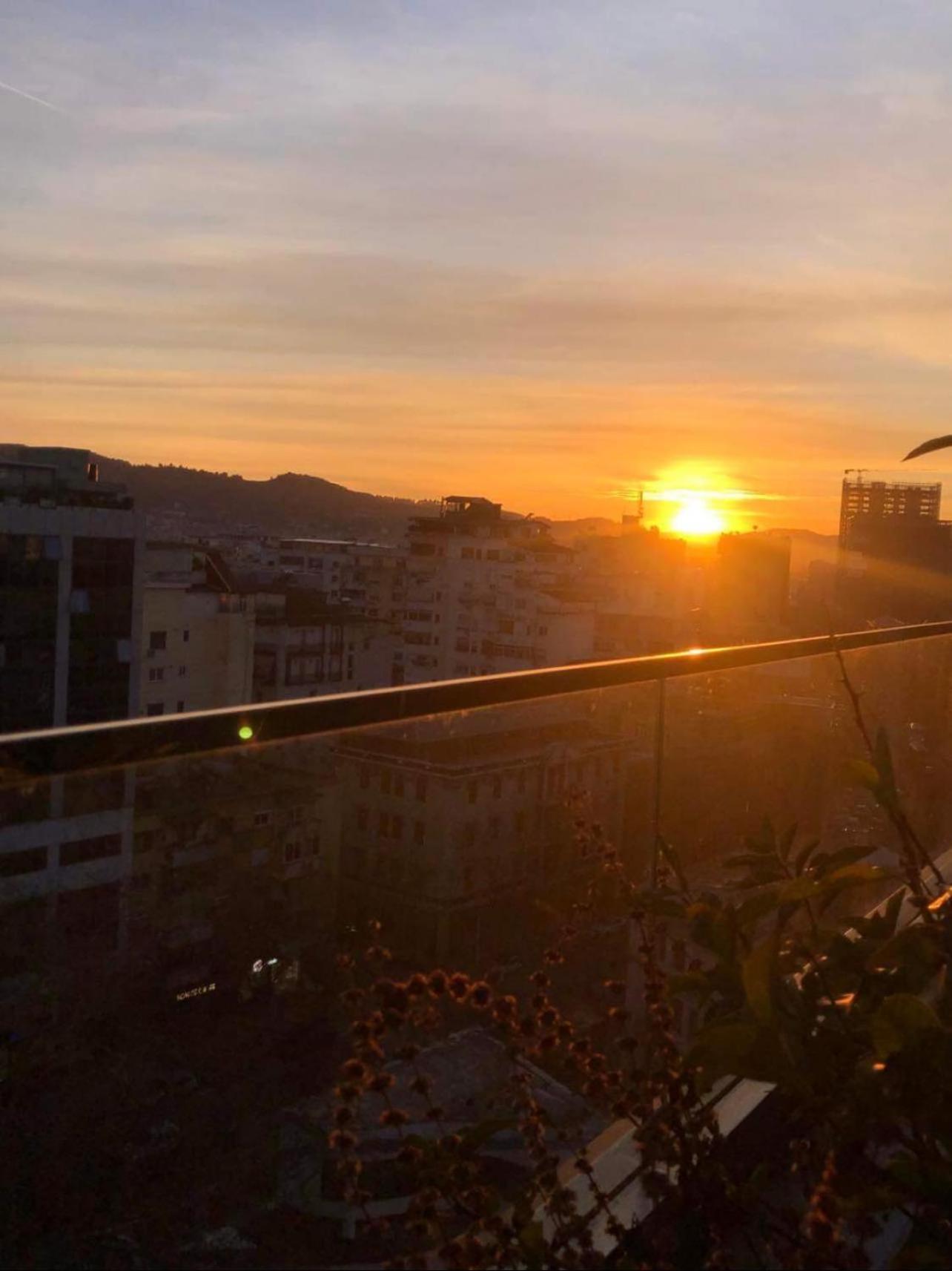 Rooftop City Light Tirana Extérieur photo